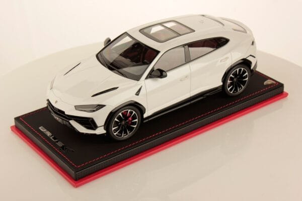 lamborghini-urus-s_01-2__26259.1706213382.jpg