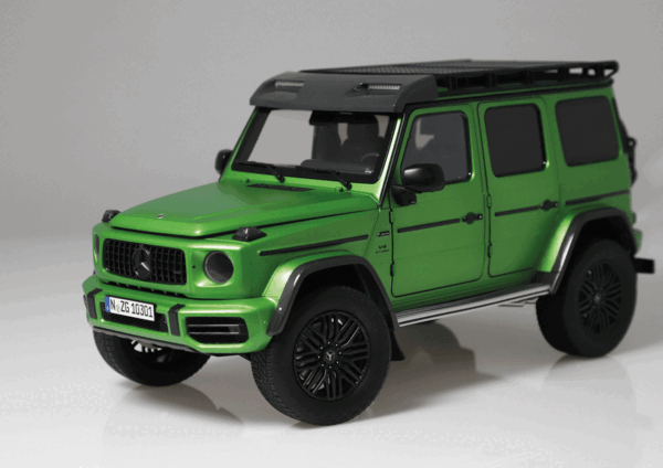 mercedes-benz-g-klasse-4x42-offroad-green-hell-mag__03901.1671178383.gif
