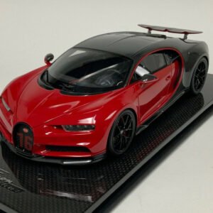 1/18 MR Collection Bugatti Chiron (Italian Red and Carbon Grey) with Carbon Fiber Base Limit 99 Pcs Live Car Model Karson