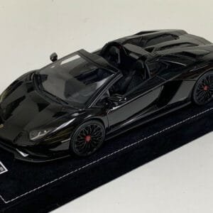 1/18 MR Collection Lamborghini Aventador S Roadster (Black) Resin Live Car Model Karson