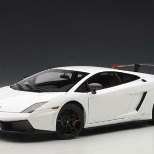 1/18 AUTOart AUTOart Lamborghini Gallardo LP570-4 Super Trofeo Stradale (White) Live Car Model Karson