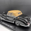 KK Scale 1-18 Mercedes-Benz 300 SC 1957 black yellow