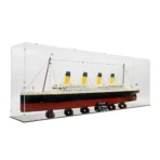 lego-10294-titanic-display-case01_8pyg-gl-1.webp