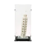 lego-21015-leaning-tower-of-pisa-display-02-1.webp