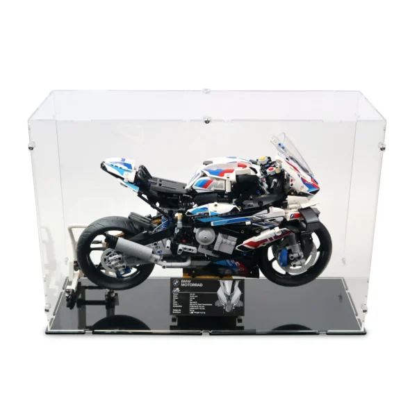 lego-42130-bmw-m-1000-rr-display-case02_djmx-dv-1.webp