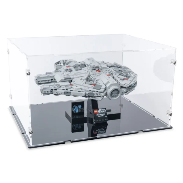 lego-75375-star-wars-millennium-falcon-display-box-01_gnyv-do-1.webp
