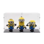 lego-75551-brick-built-minions-and-their-lair-_-bob-x3-display-case02-1.webp
