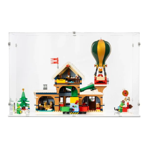 lego-christmas-10339-santas-post-office-display-case-04-1.webp