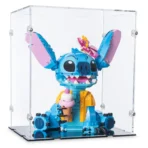 lego-disney-43249-stitch-display-case-07_390l-9i-1.webp