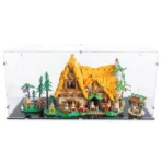 lego-disney-snow-white-cottage-exclusive-display-case-03_1ws5-rf-1.webp