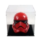 star-wars-black-series-captain-cardinal-helmet-display-02-1.webp