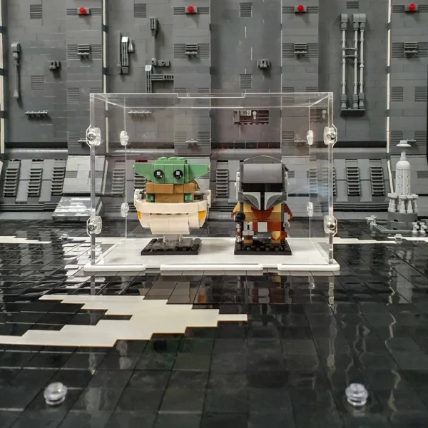 two-lego-mandalorian-brickheadz-display-case-1.webp